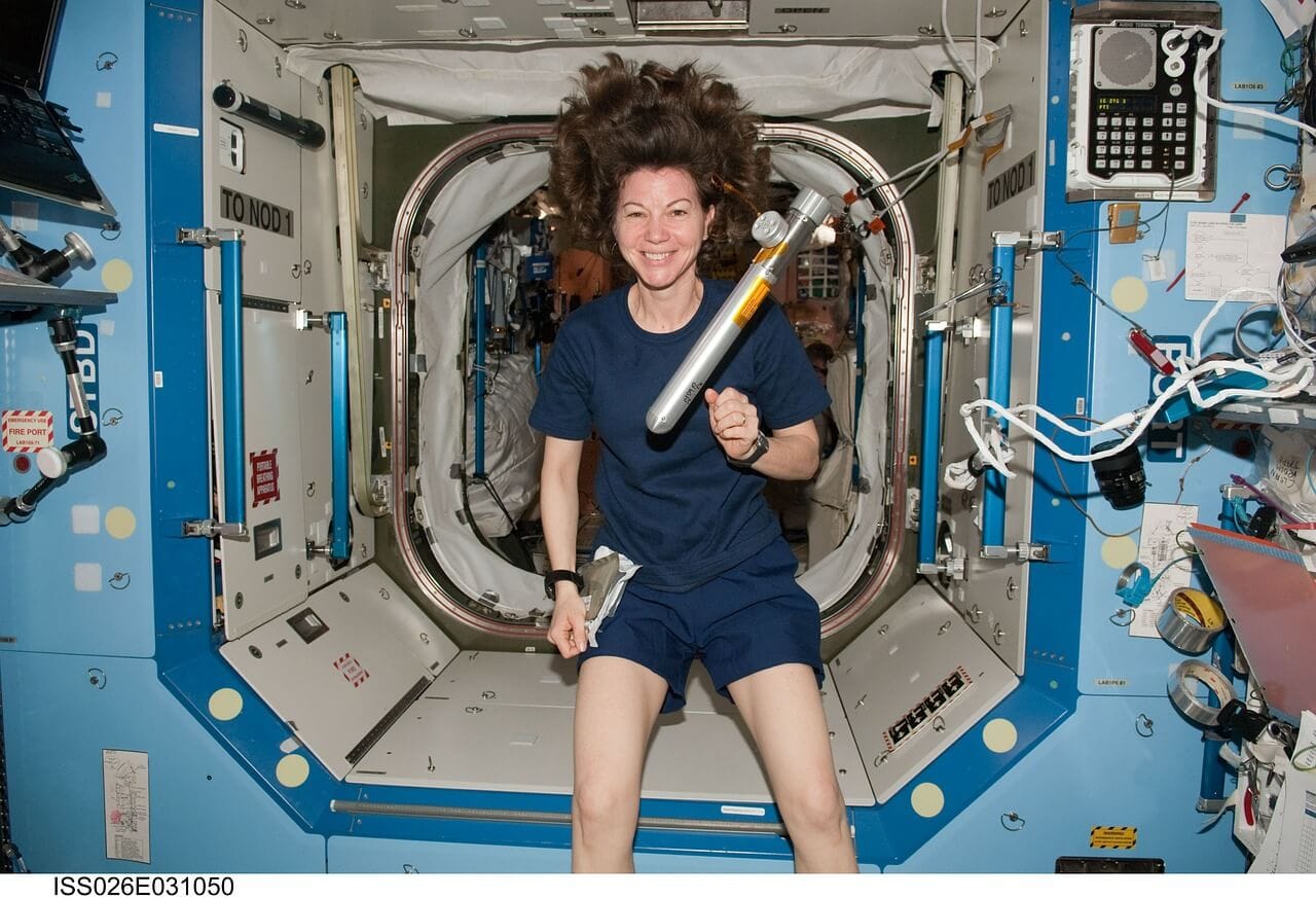 cosmonaut_woman_Flickr